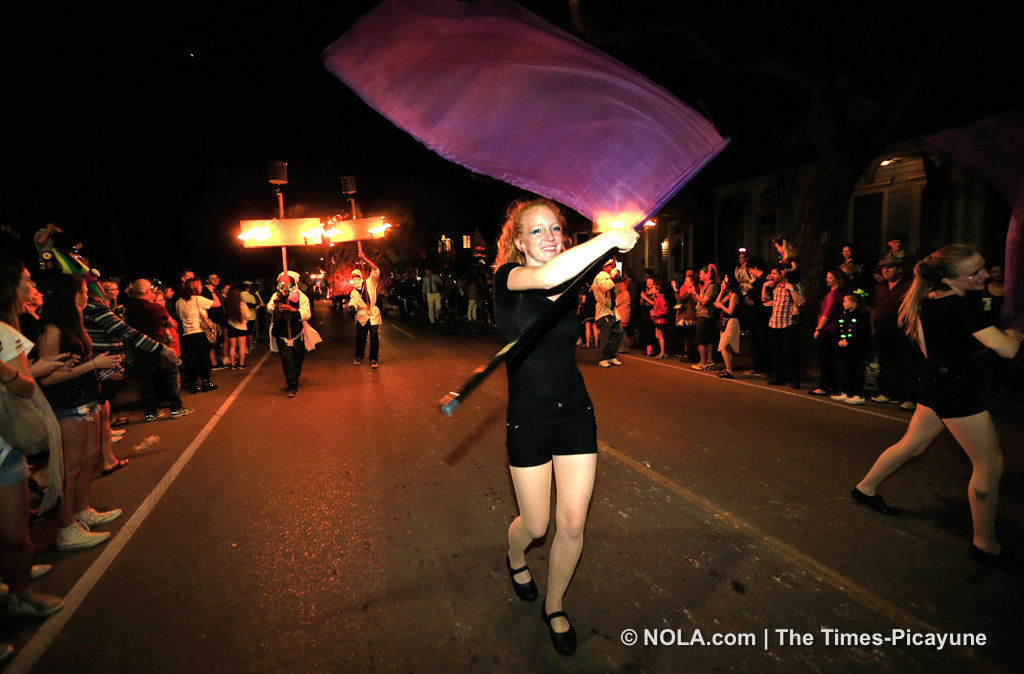 Krewe d'Etat rolls in New Orleans: See Mardi Gras parade photos